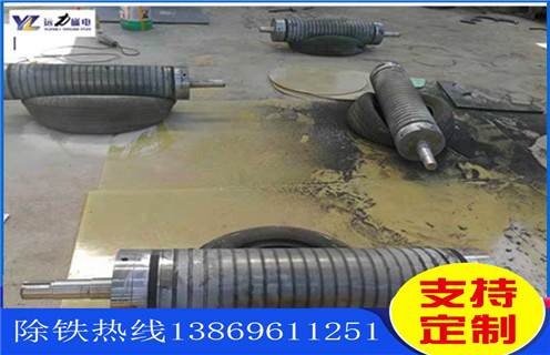錳礦磁選機(jī)，冶金錳礦磁選機(jī)對(duì)礦石混合物進(jìn)行洗凈和分級(jí)!_價(jià)格_冶金錳礦磁選機(jī)對(duì)礦石混合物進(jìn)行洗凈和分級(jí)!皮帶型號(hào)_工作原理